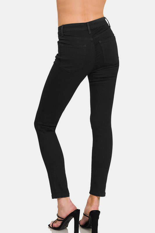 These Zenana high-waisted skinny jeans have a unique design and functional pockets that make it easy to wear them with a variety of tops. Slim-fit tailoring reveals curves, while high-waisted designs elongate the legs. Whether it's casual or formal, these pants will make you exude confidence. Back view